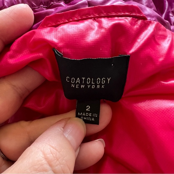 Coatology New York Shiny Magenta Contrast Full Zip Packable Down Puffer Vest - Picture 4 of 7